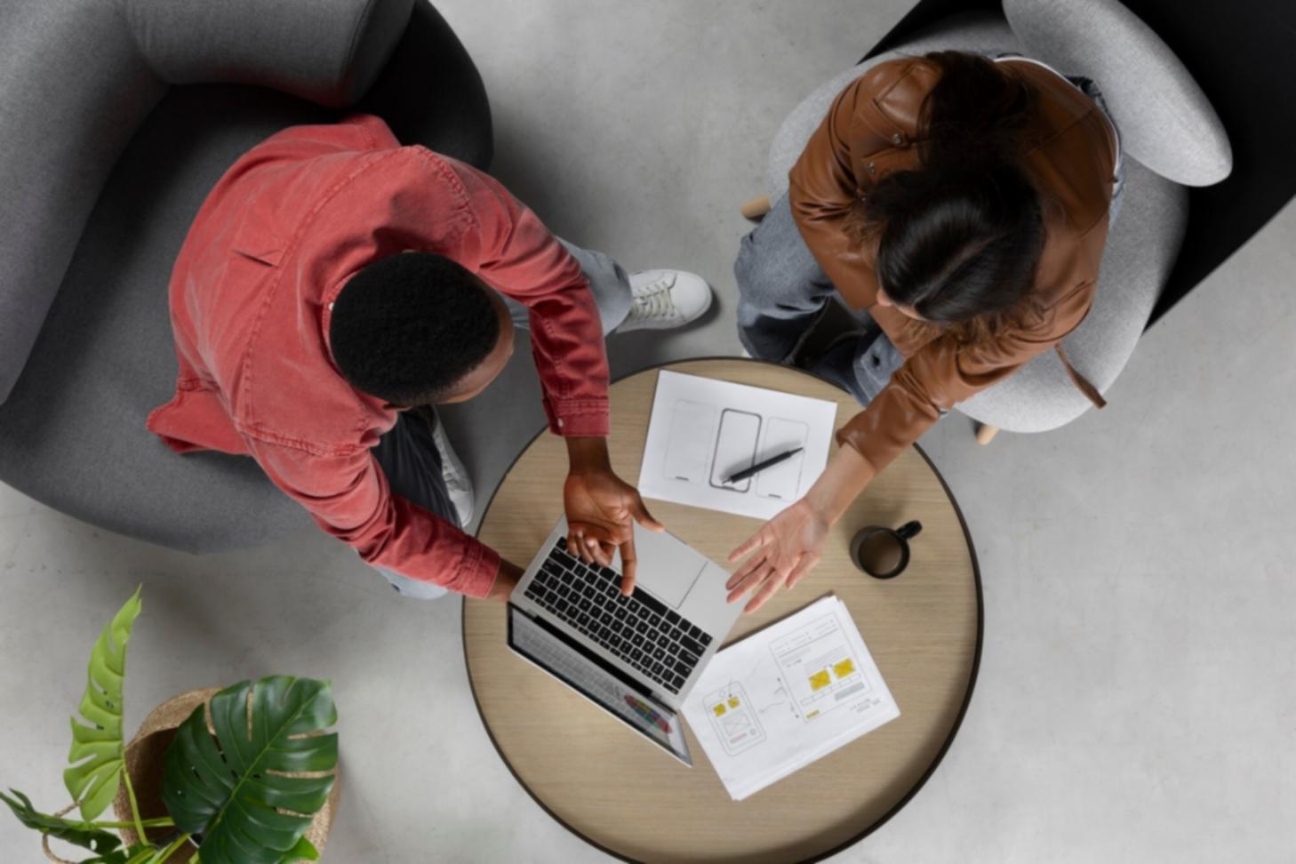 Session de formation pratique en gestion de trésorerie avec analyse de cas réels